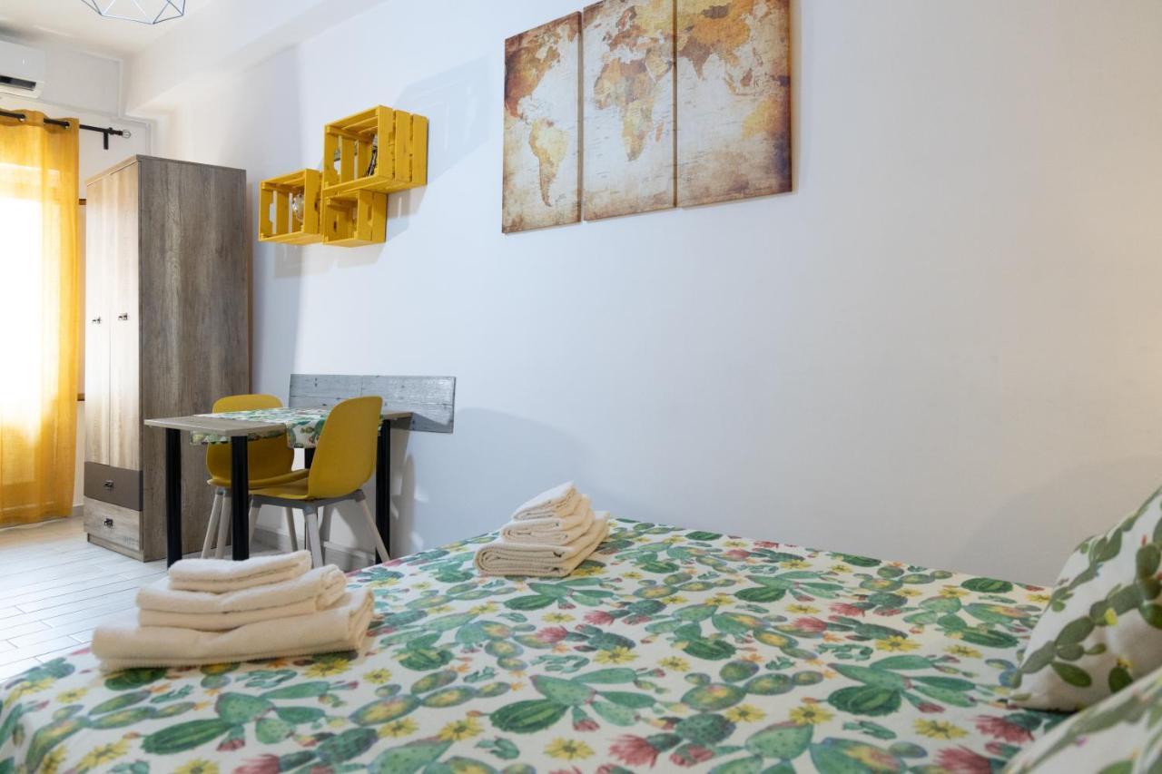 Cortile Pace Villa Catania Bagian luar foto